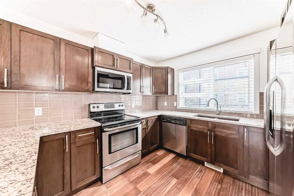 Picture for 108 Covecreek Circle NE