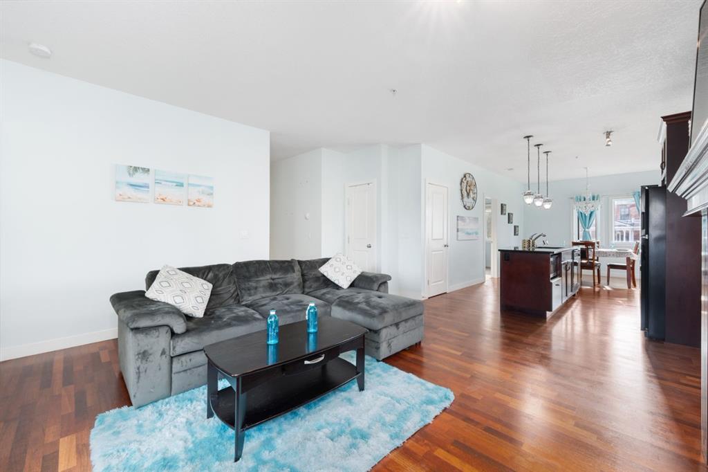 Picture for 303, 1828 14 Street SW