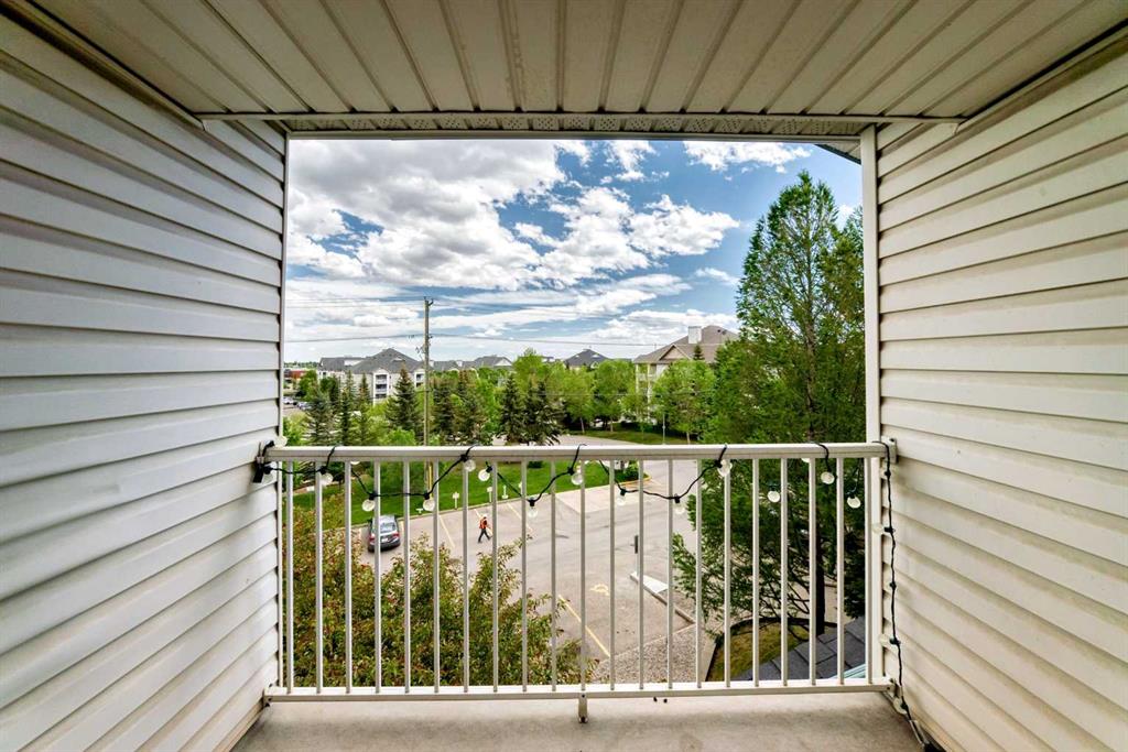 Picture for 307, 7 Somervale View SW