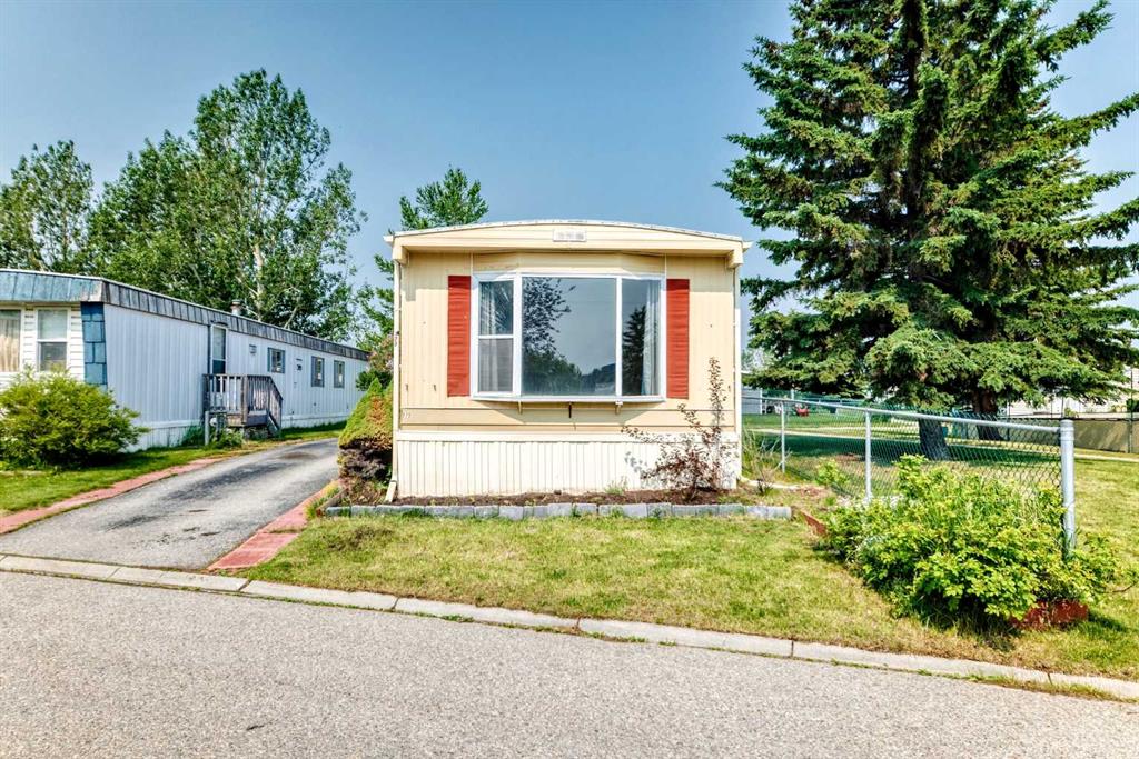 Picture for 175, 99 Arbour Lake Road NW