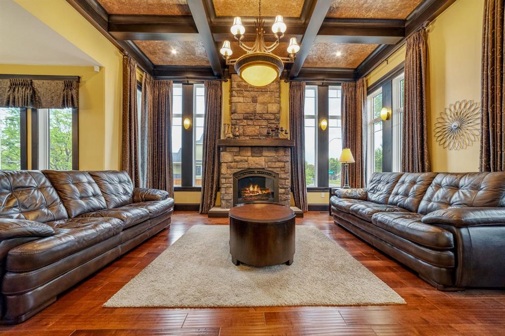 Picture for 226 Riverstone Boulevard W