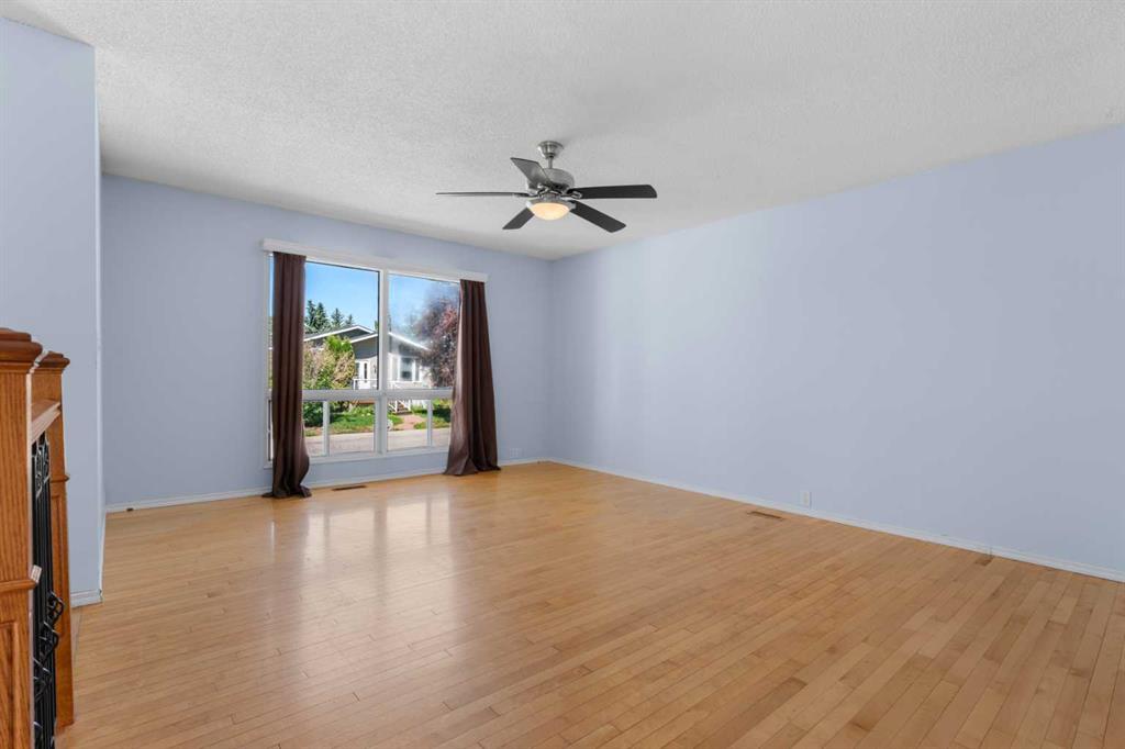 Picture for 27 Elk Hill SE