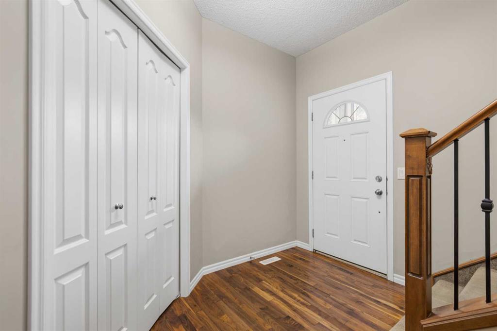 Picture for 107 Brightonstone Common SE