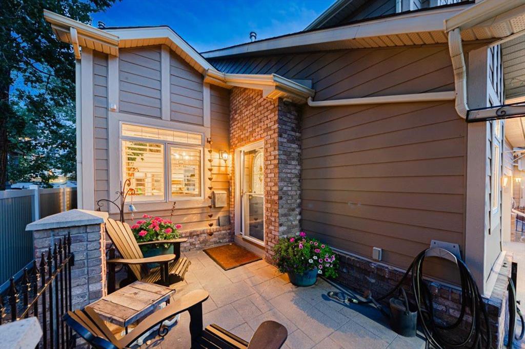 Picture for 10 Varsity Estates Park NW