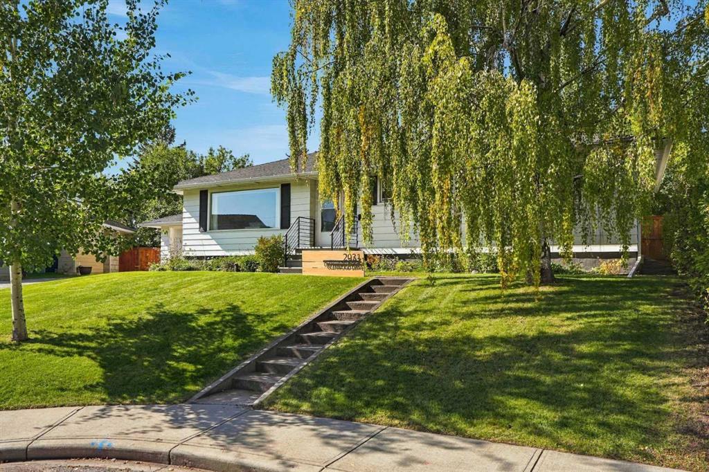 Picture for 2031 Glenwood Drive SW