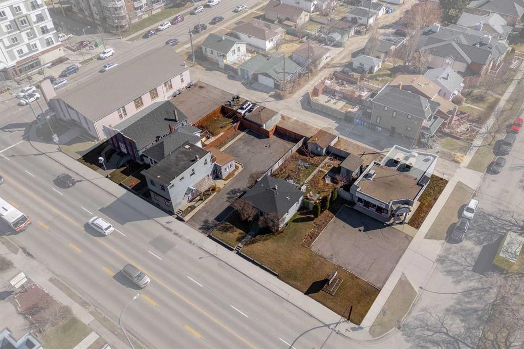 Picture for 2004-2018 Centre Street NE