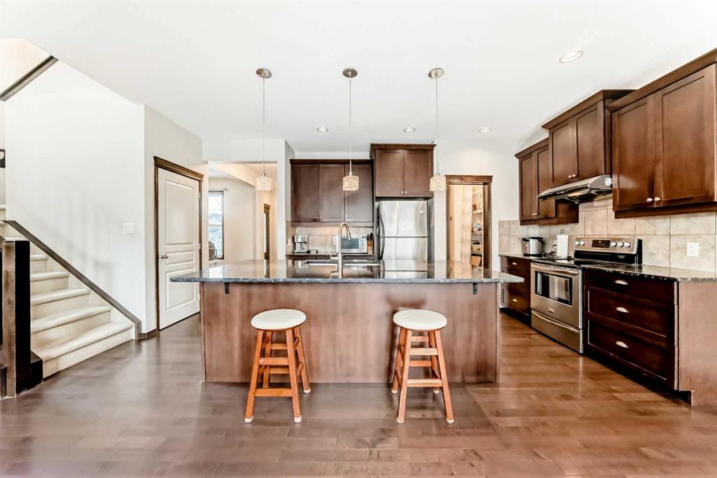 Picture for 691 Panamount Boulevard NW