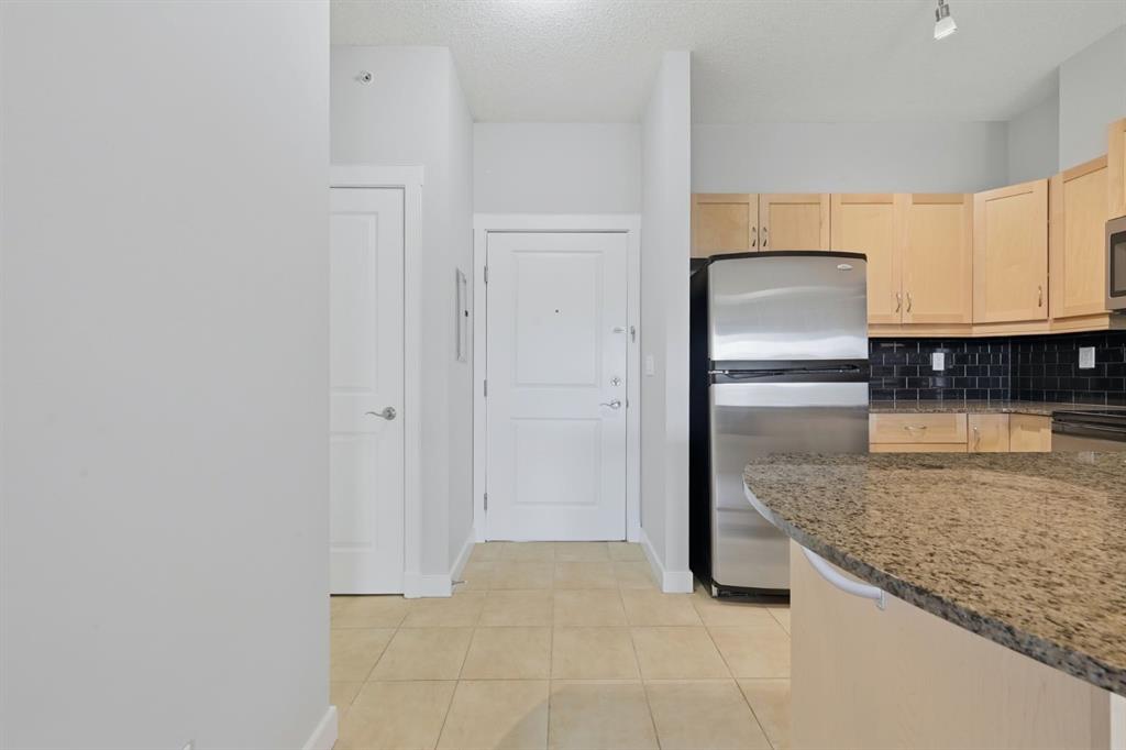 Picture for 5605, 11811 Lake Fraser Drive SE
