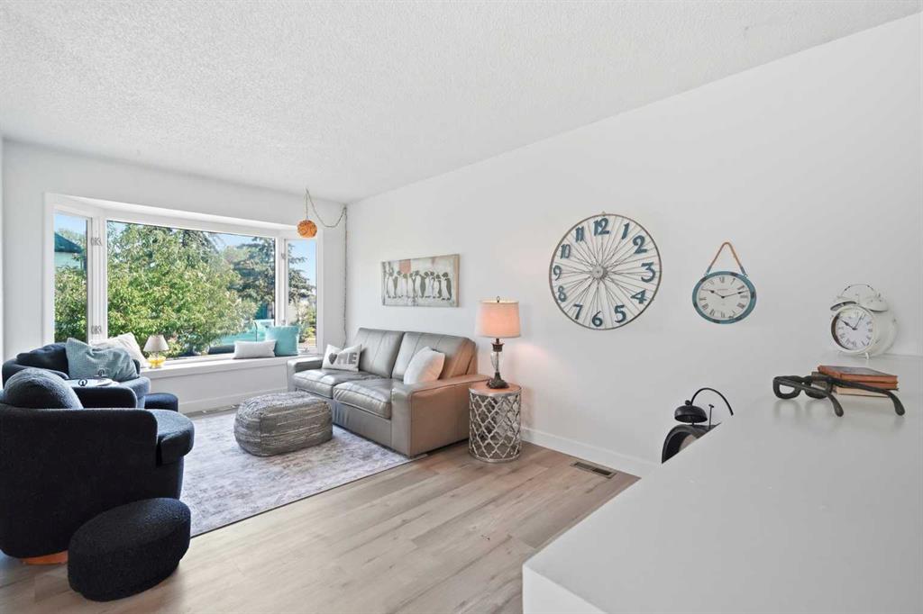 Picture for 2333 16 Street SE