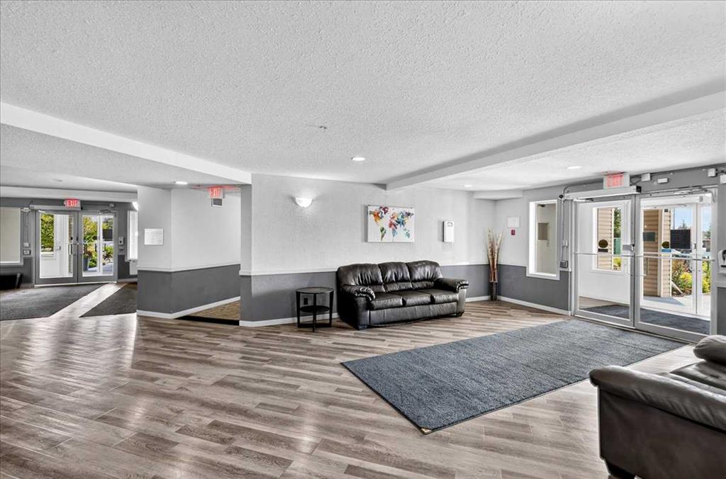 Picture for 212, 1717 60 Street SE