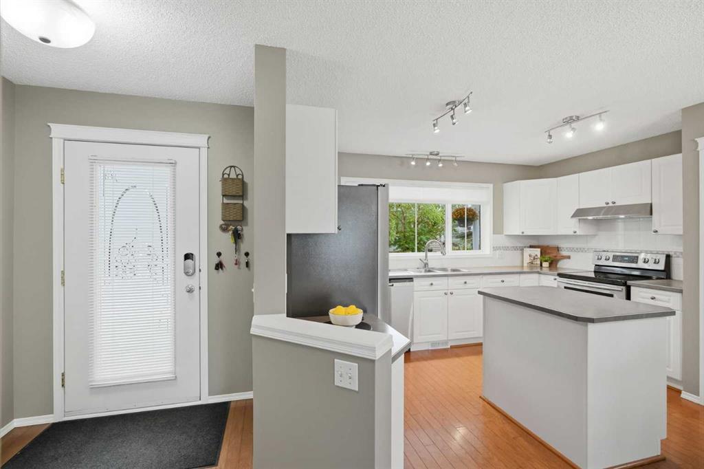 Picture for 54 Tuscany Valley Heights NW