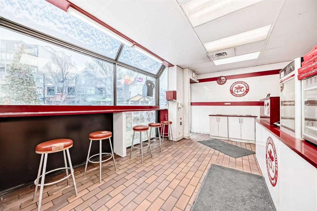 Picture for B, 314 10 Street NW