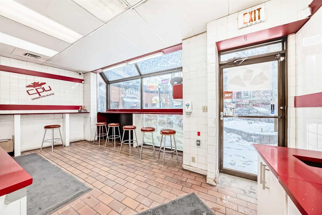 Picture for B, 314 10 Street NW