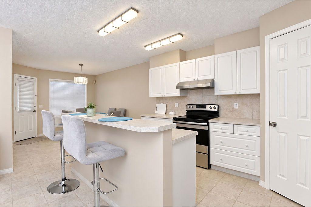 Picture for 266 Millrise Square SW