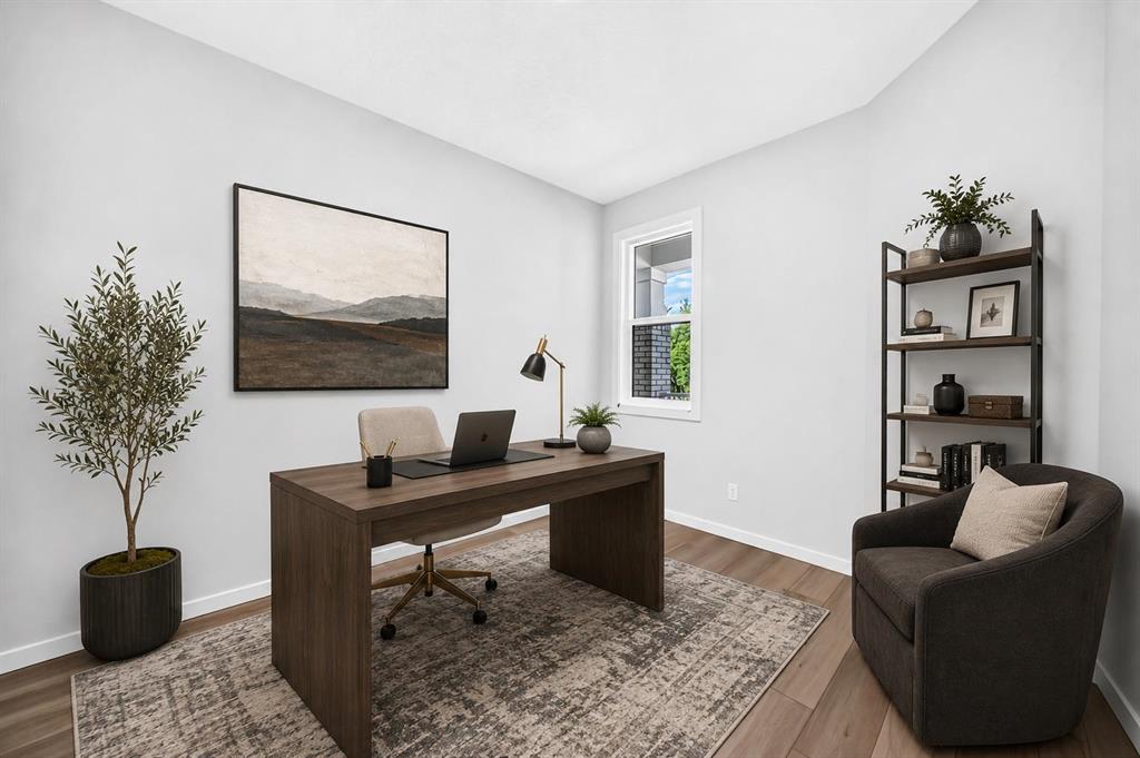 Picture for 90 Raven Point SE