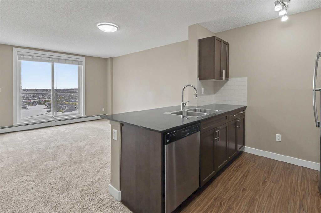 Picture for 801, 10 Kincora Glen Park NW