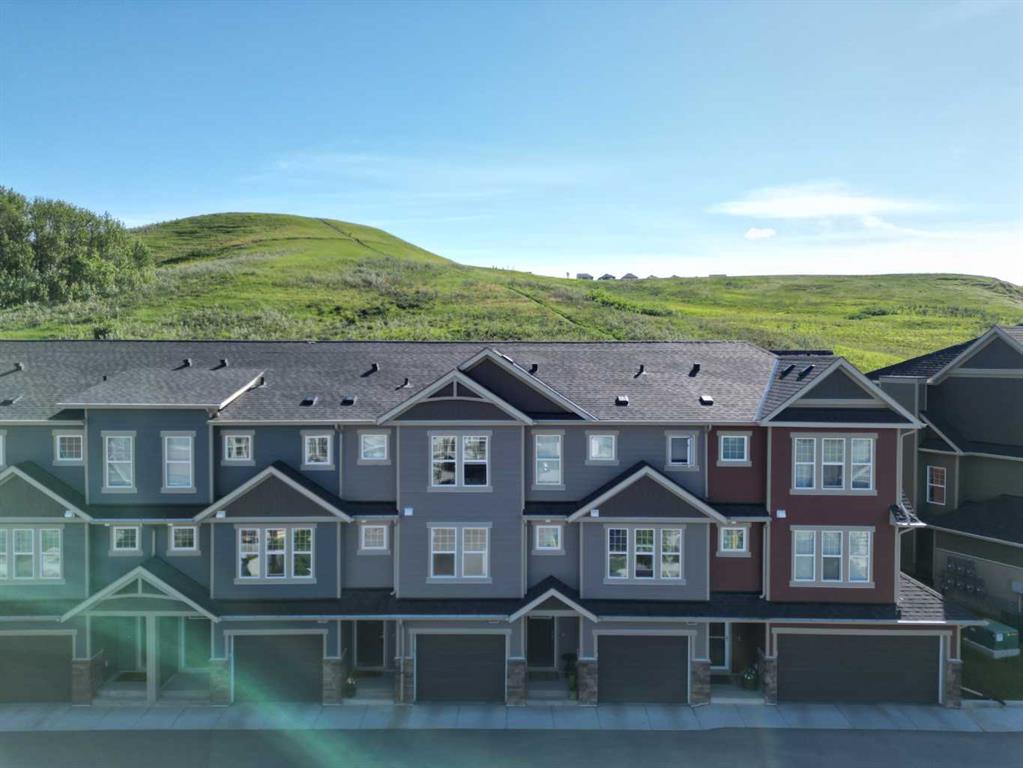 Picture for 272 Cranbrook Square SE
