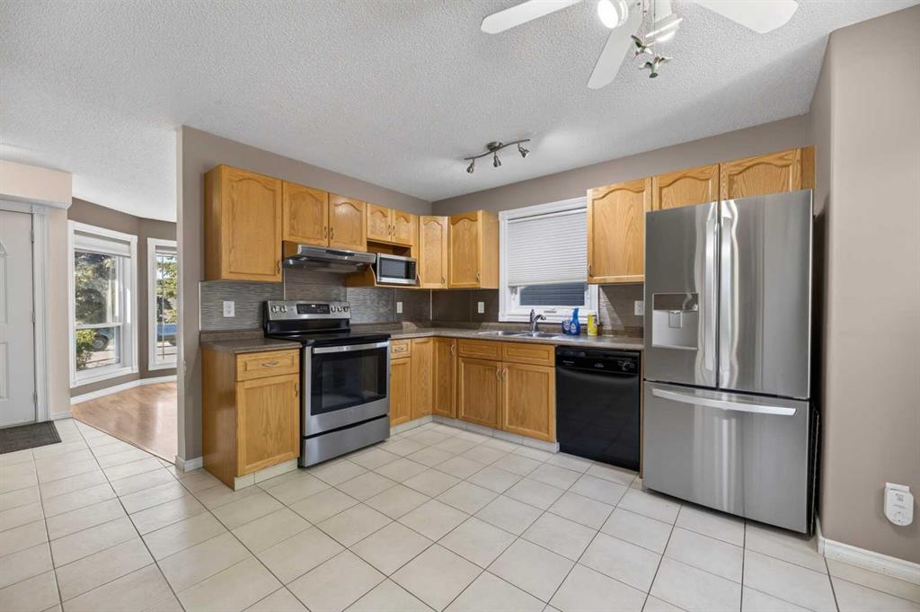 Picture for 75 Everglade Drive SE
