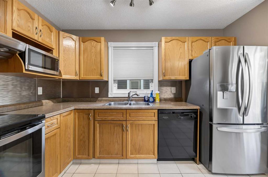 Picture for 75 Everglade Drive SE