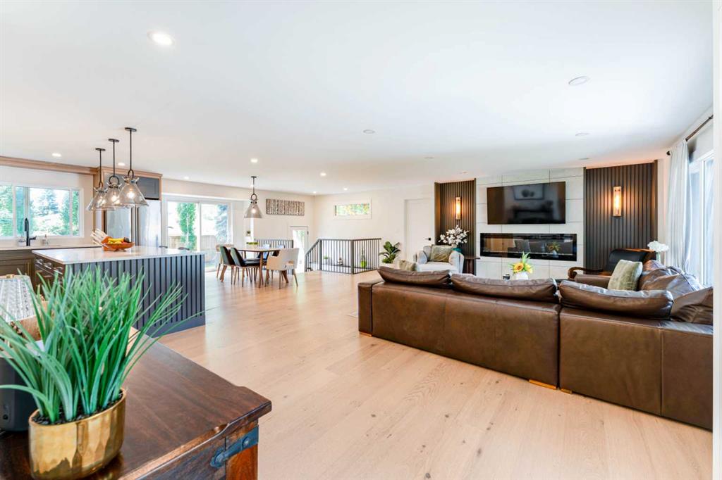 Picture for 651 Willingdon Boulevard SE