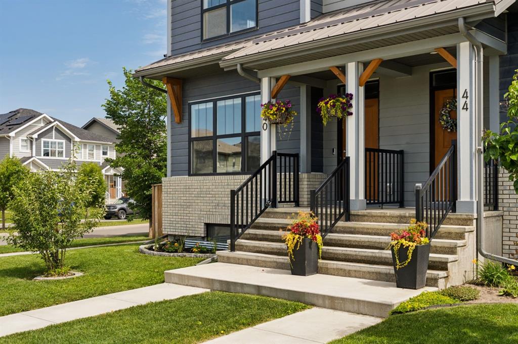 Picture for 40 Magnolia Parade SE