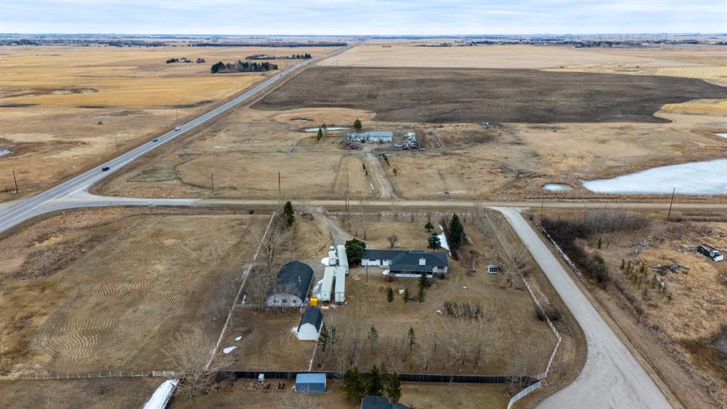 Picture for 233239 Glenmore View Road 