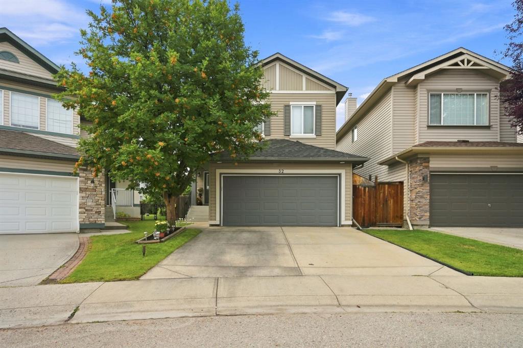 Picture for 32 Tuscany Ravine Crescent NW