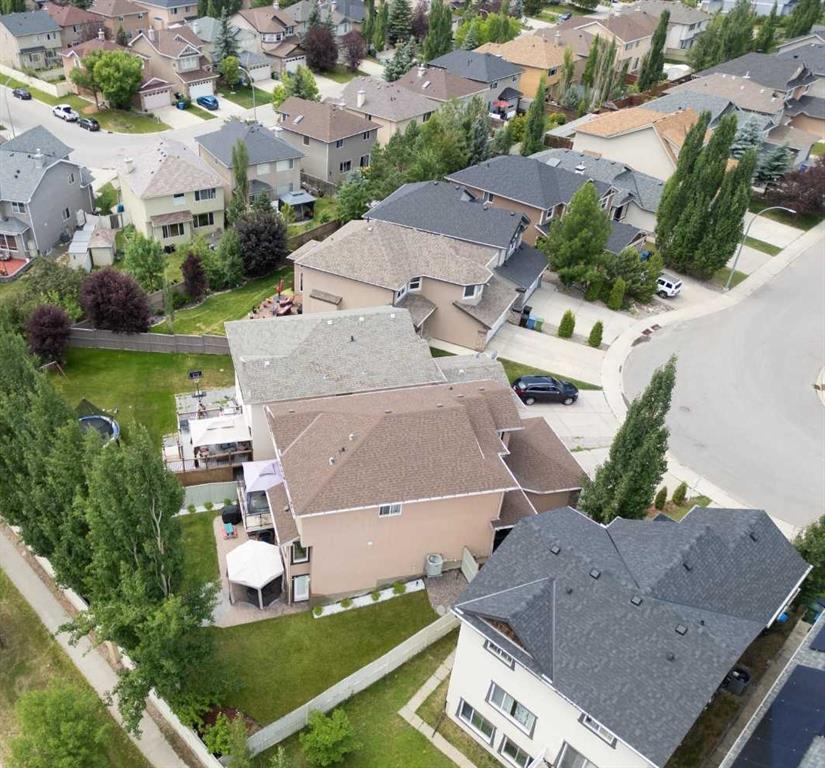 Picture for 84 Everwillow Park SW
