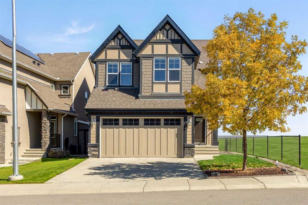 Picture for 27 Mahogany Crescent SE
