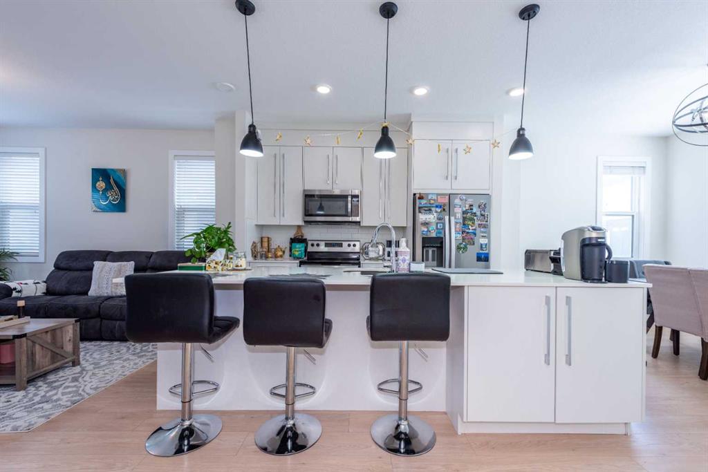 Picture for 412, 30 Cornerstone Manor NE