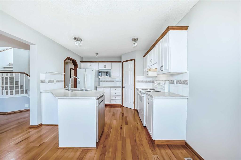 Picture for 128 Harvest Park Road NE