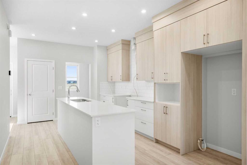 Picture for 19712 40 Street SE