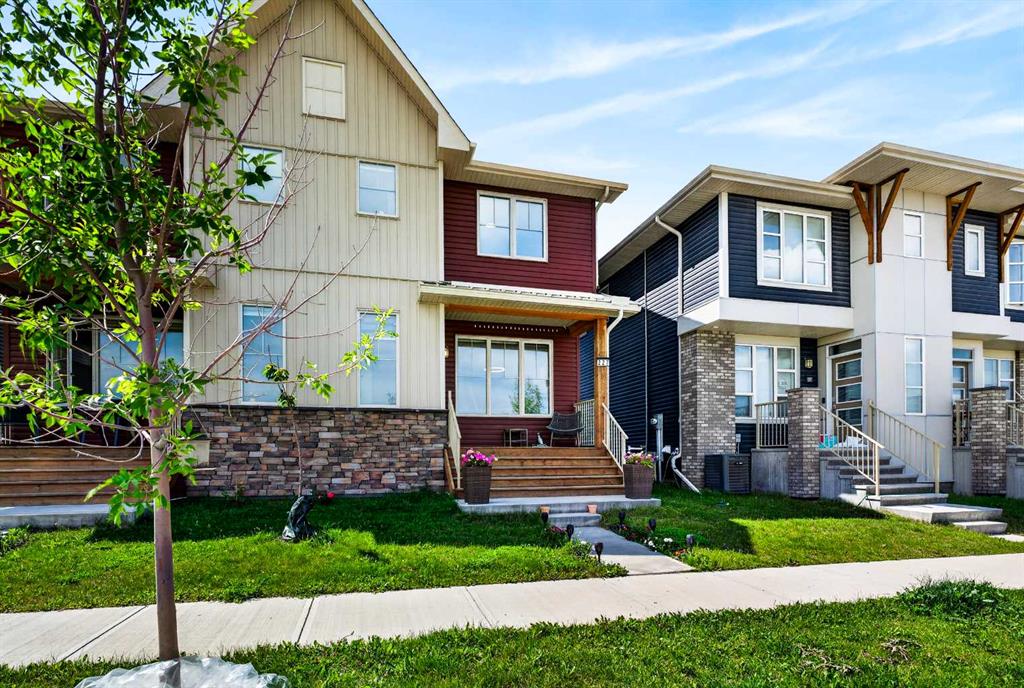 Picture for 227 Chinook Gate Boulevard SW