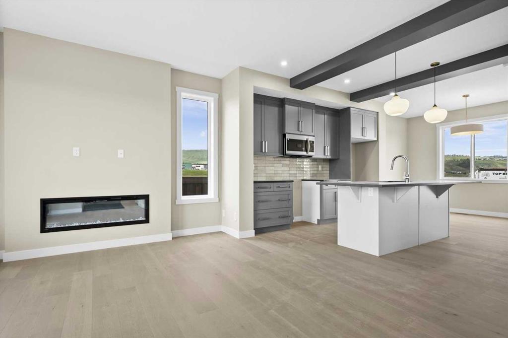 Picture for 404 River Avenue 