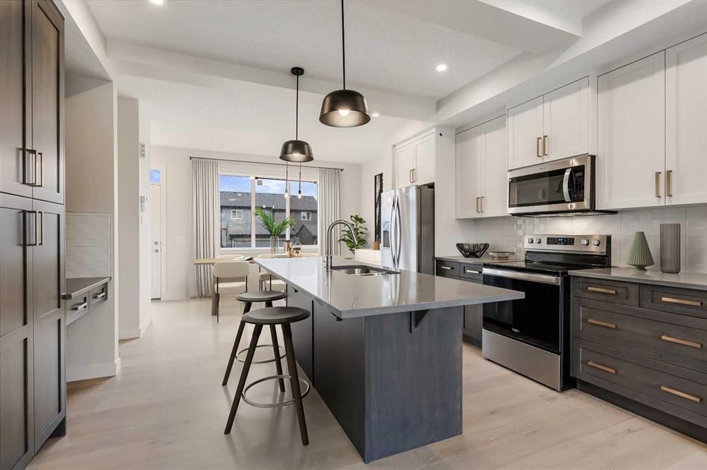 Picture for 404 River Avenue 