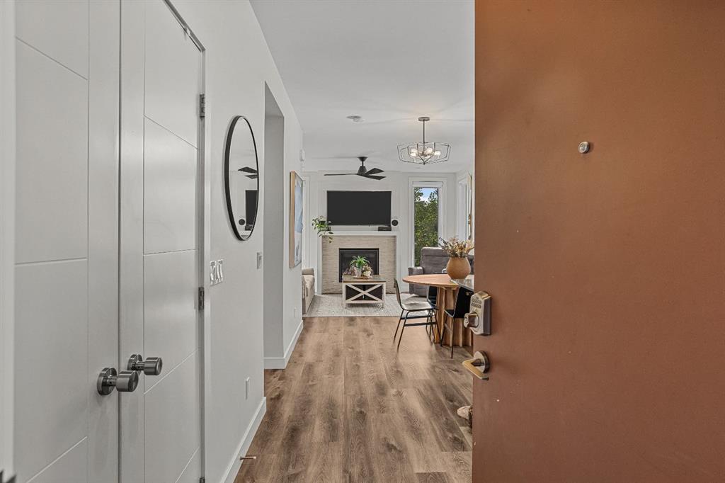 Picture for 204i, 209 Stewart Creek Rise 