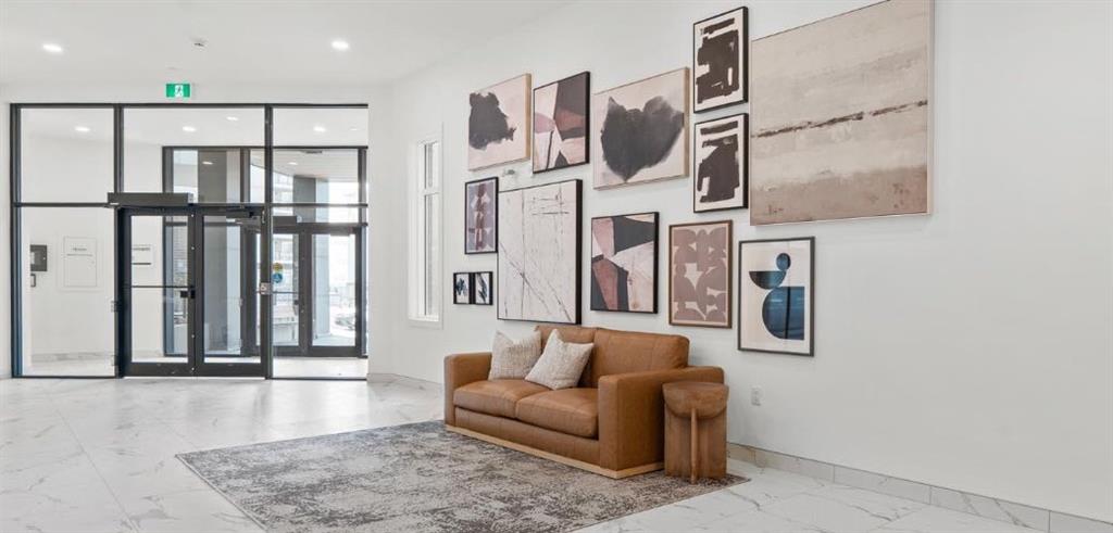Picture for 4214, 150 Carrington Gate NW
