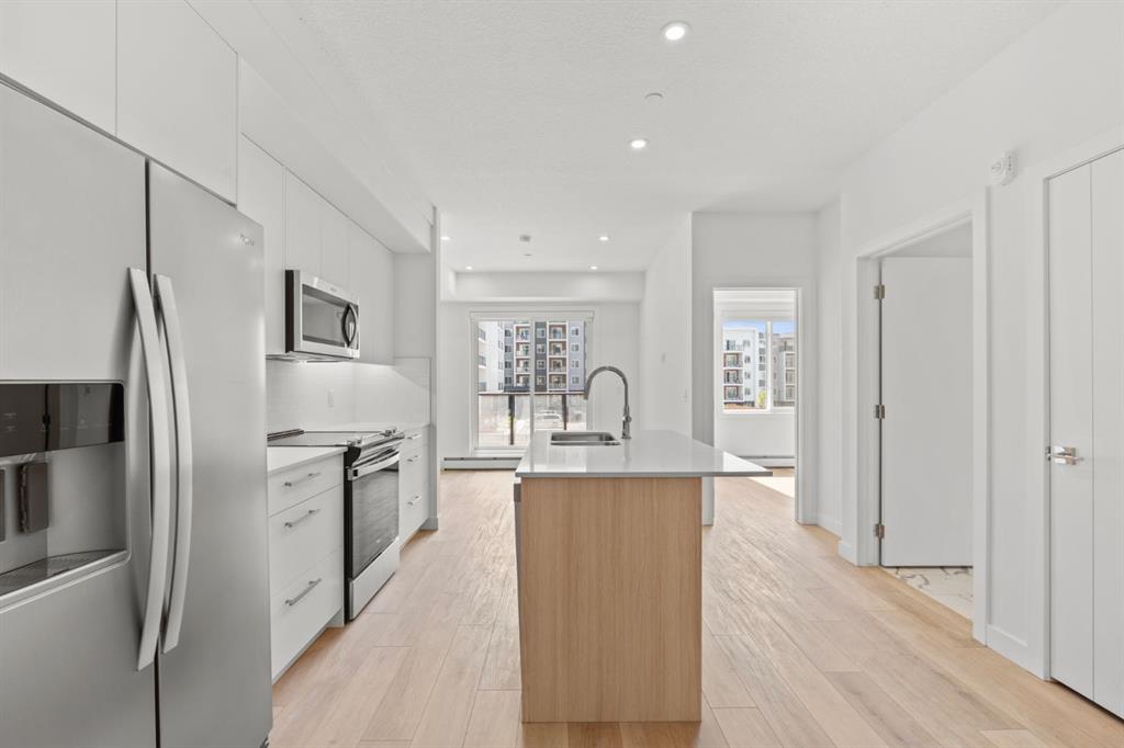 Picture for 4214, 150 Carrington Gate NW
