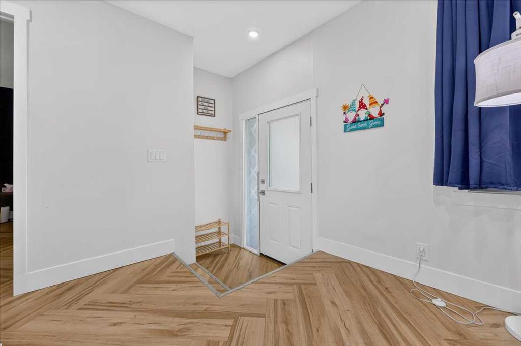 Picture for 3248 Doverville Crescent SE