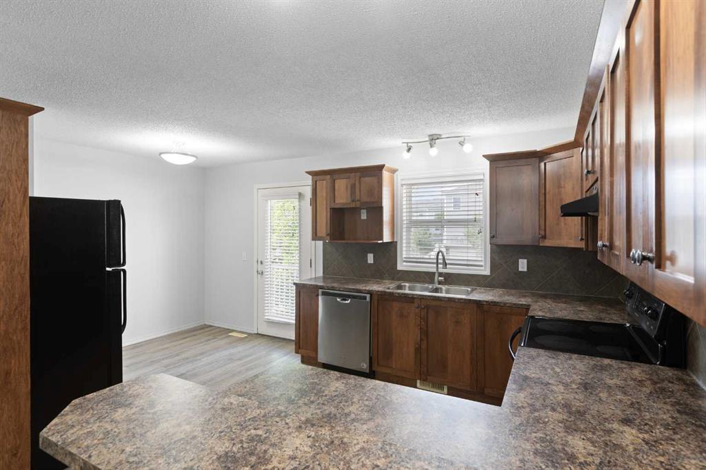 Picture for 902 Prairie Sound Circle NW