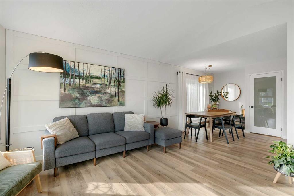 Picture for 15 Rivercrest Way SE