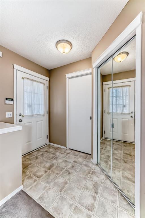 Picture for 240 Prestwick Way SE