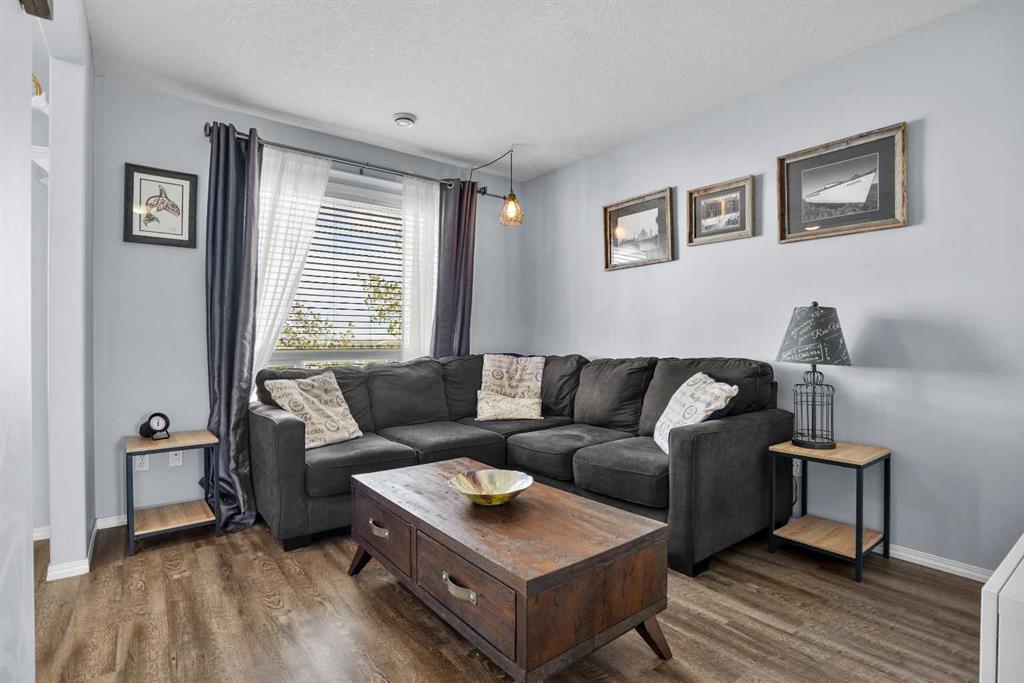 Picture for 302 Sunrise Terrace NE