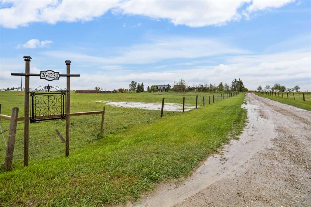 Picture for 264230 Range Road 264  