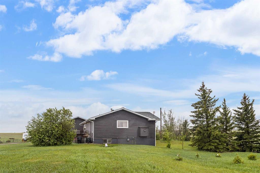 Picture for 264230 Range Road 264  
