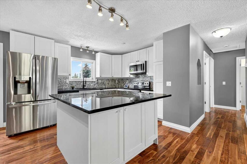 Picture for 81 Ashwood Road SE