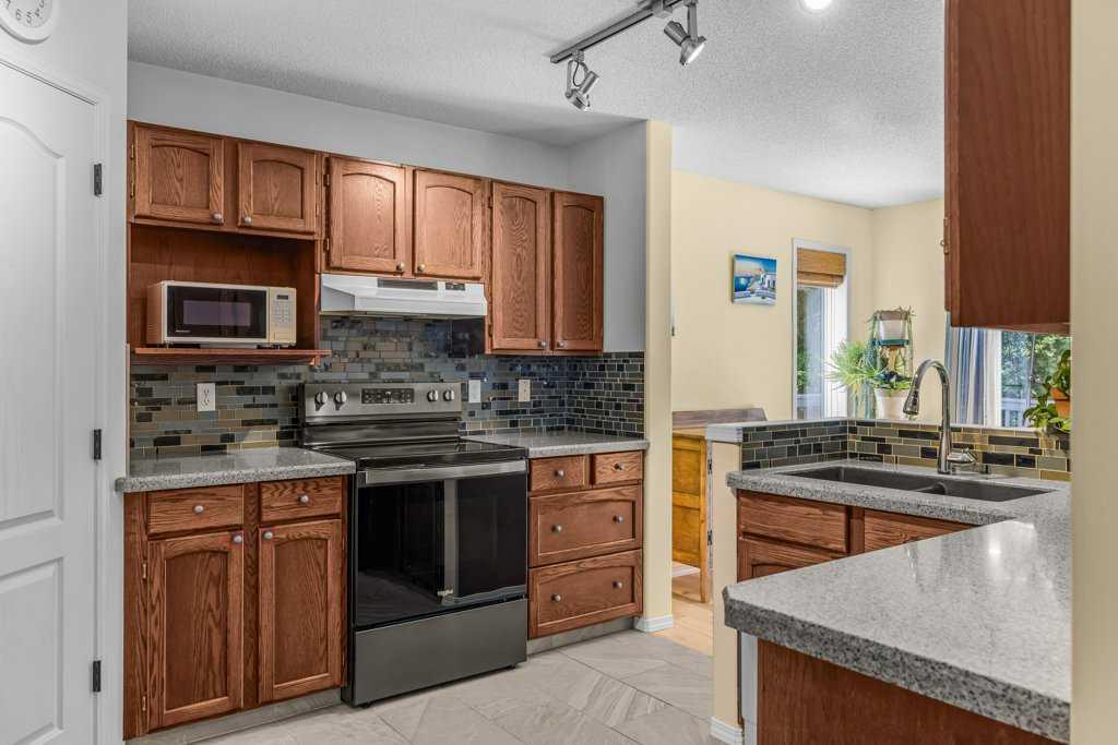 Picture for 545 Grotto Road 