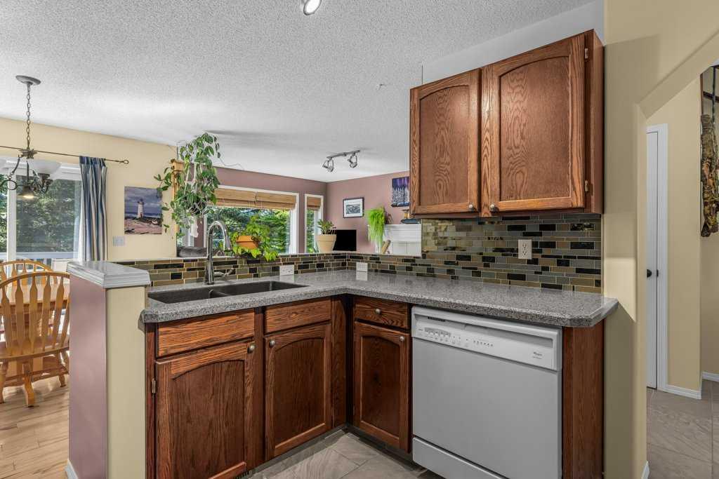 Picture for 545 Grotto Road 