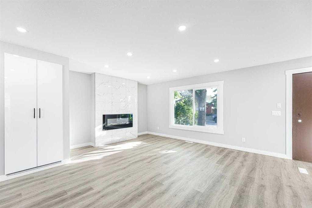 Picture for 3239 Dovercliife Road SE