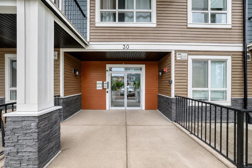 Picture for 409, 30 Walgrove Walk SE